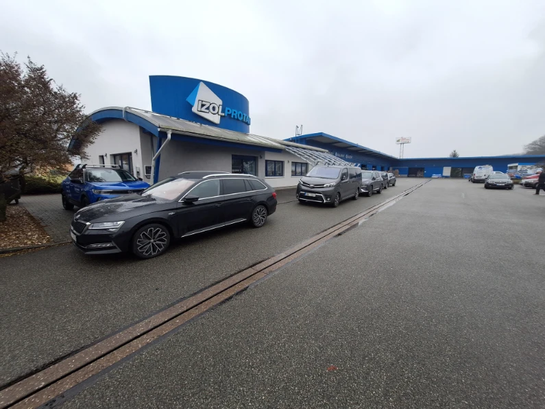 Školení na termoplastický olefin (TPO)