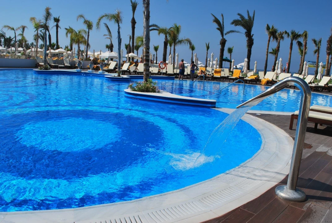 Bazén adriantic blue