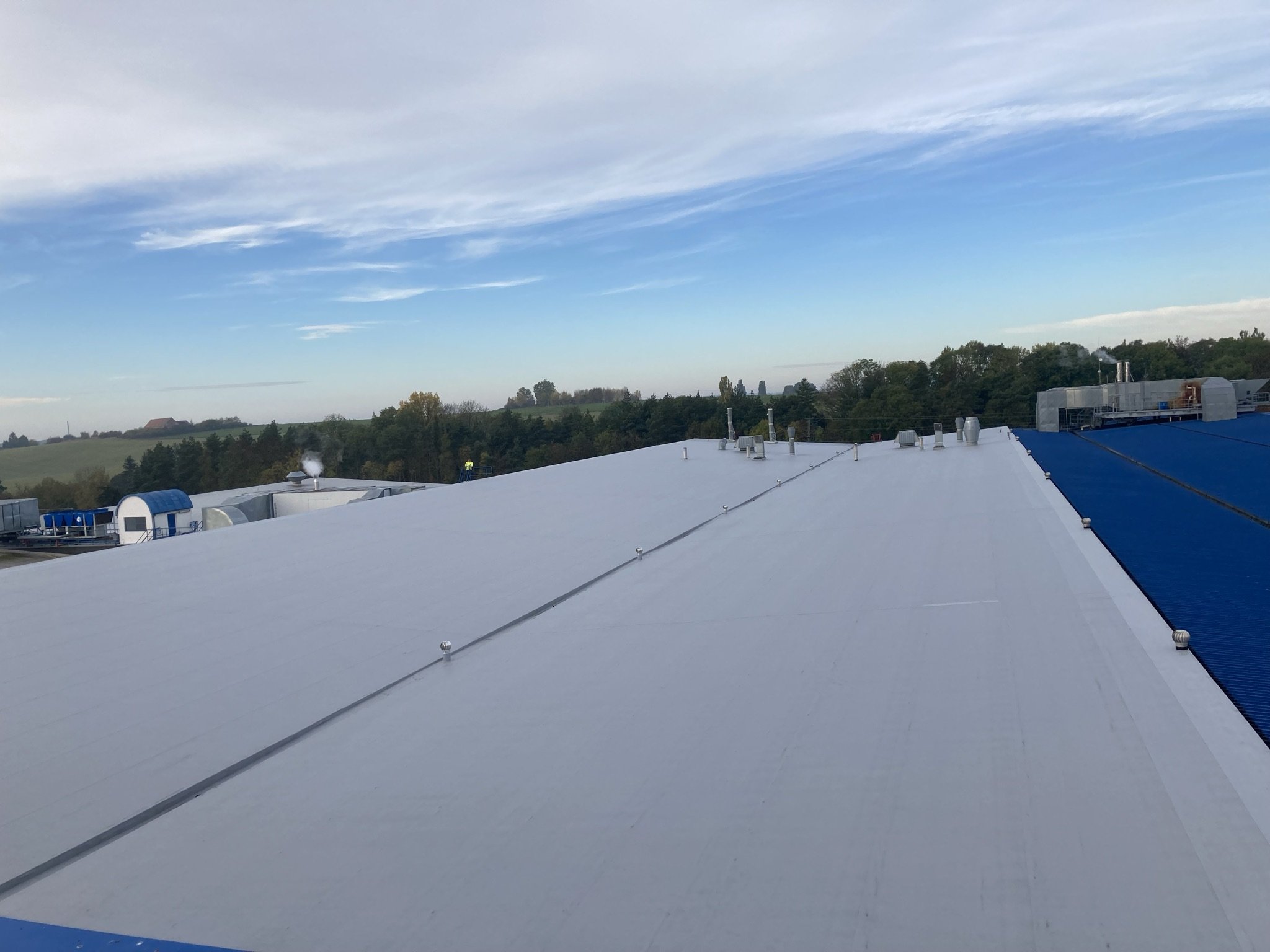 Střecha průmyslového areálu koncernu Kimberly-Clark