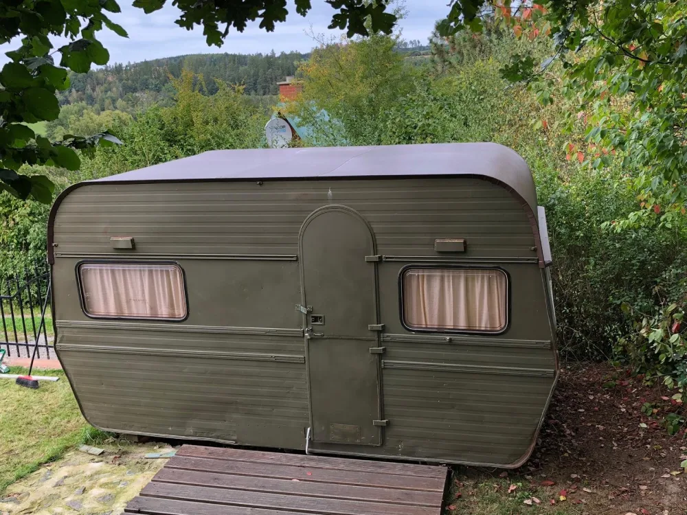 Trochu netradiční využití Protanu na střeše obytného přívěsu