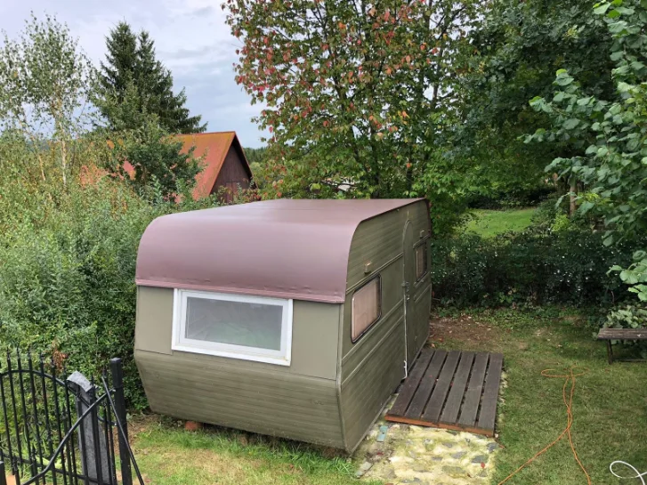 Trochu netradiční využití Protanu na střeše obytného přívěsu