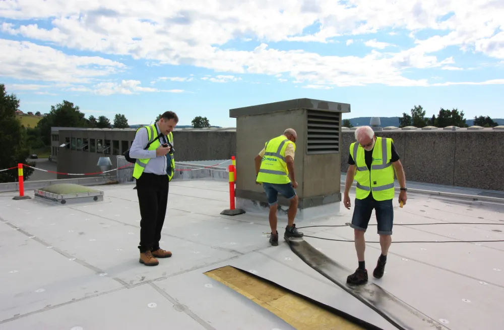 I po čtyřiceti letech fungování je Protan na střeše ve Fetsundu stále fit