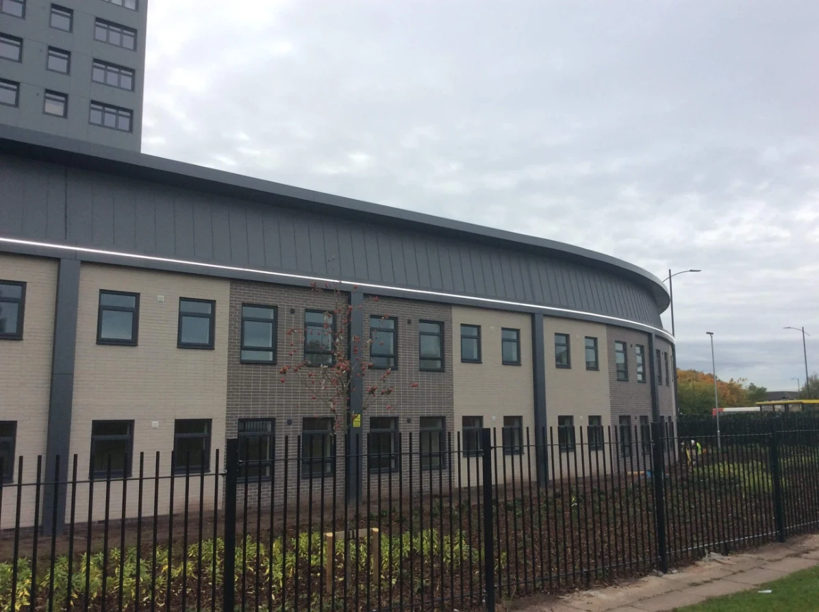 Střešní izolace Protan na obytném komplexu Marwood Towers v Liverpoolu.