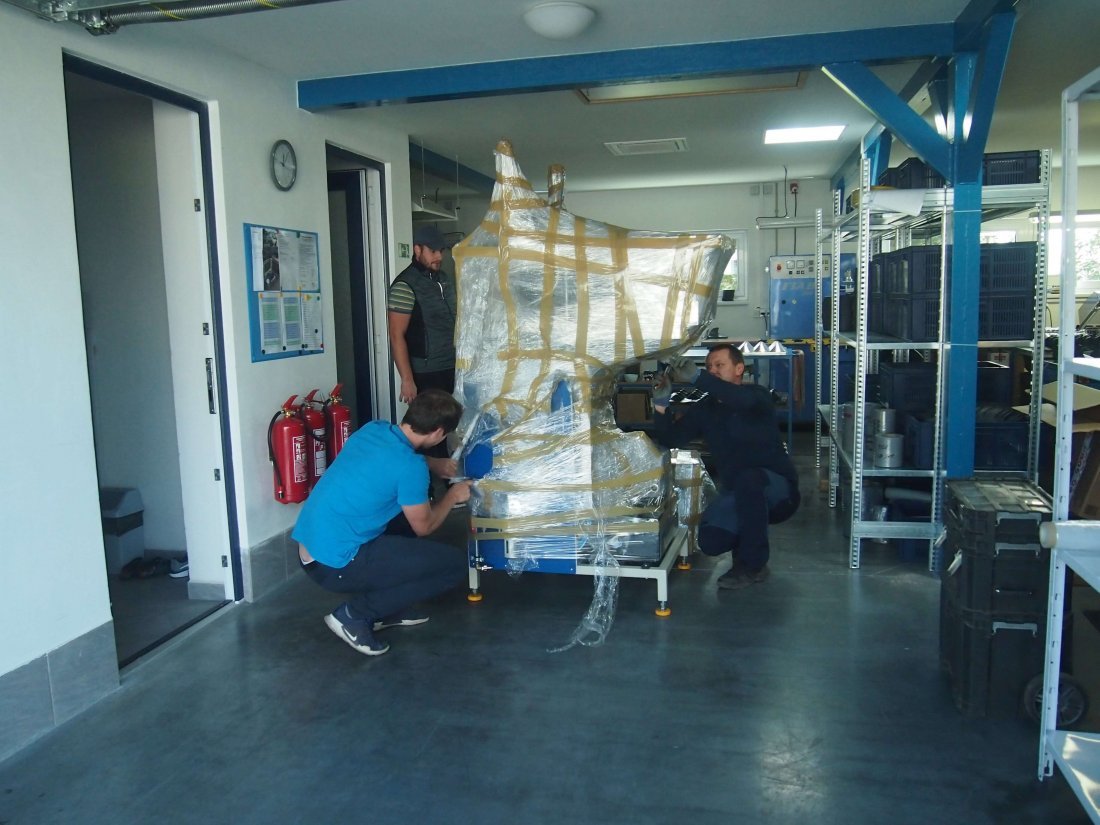 Nový vakuový stroj