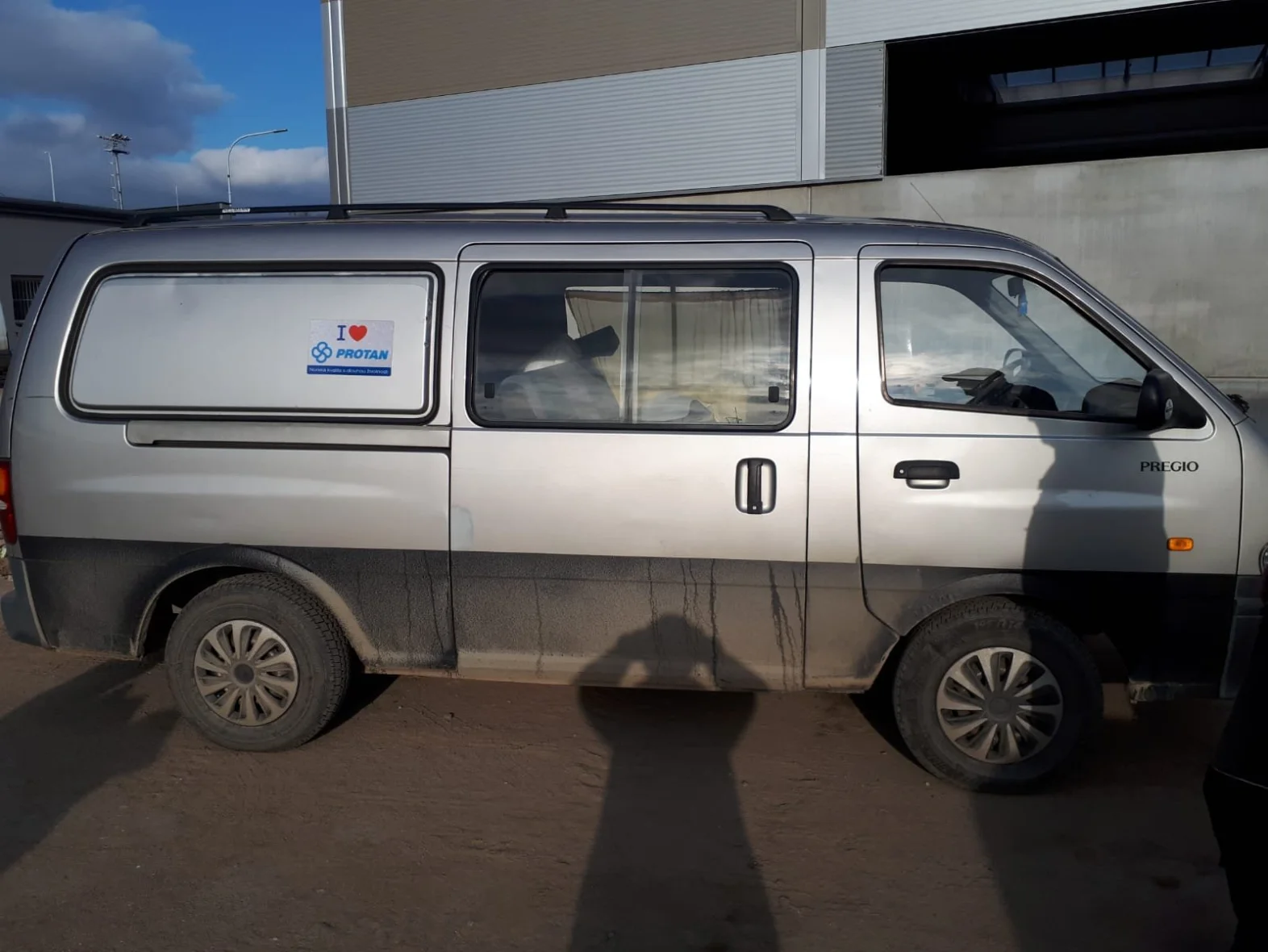 Naše „samolepková kampaň“ má úspěch