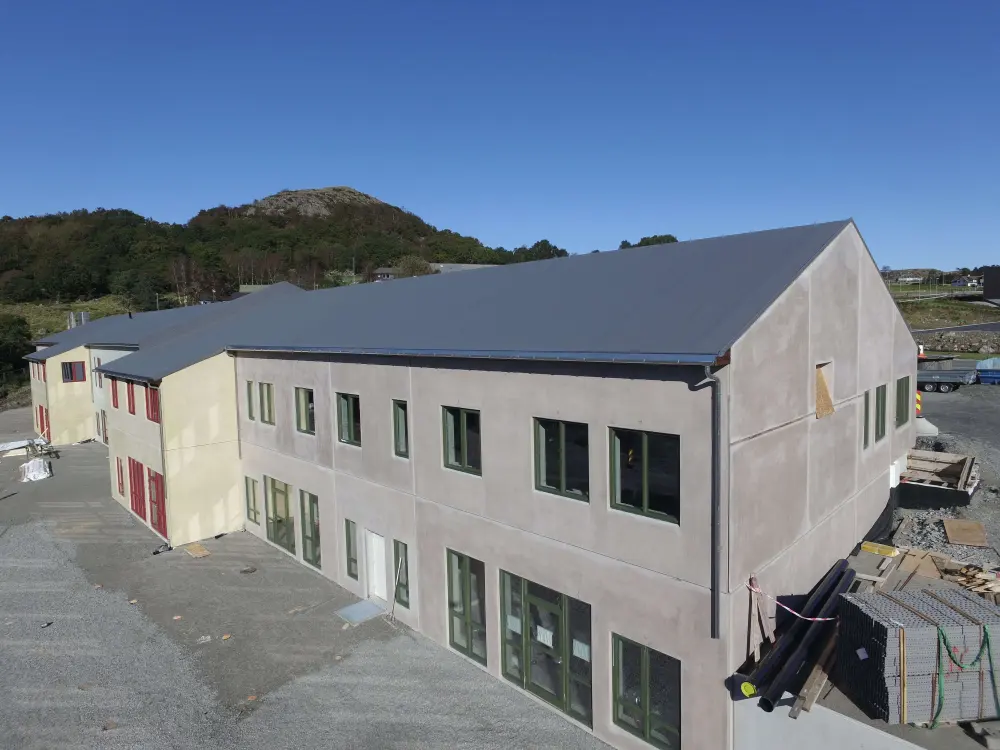 Dům se střechou Protan