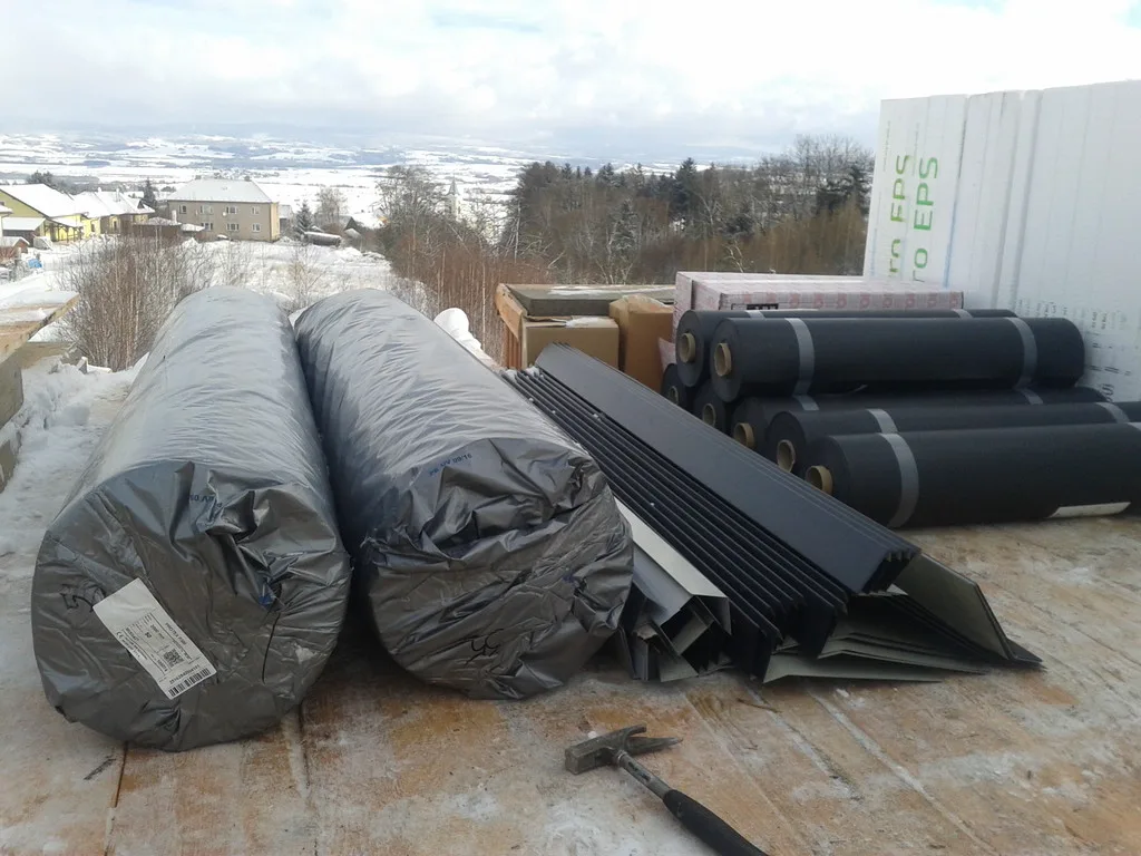 V Česticích se pilně pracuje