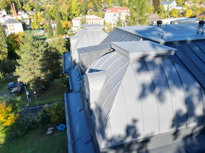 Historická budova v Lučanech nad Nisou