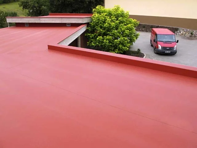 Reference střechy nad garážemi v Lomnici u Tišnova