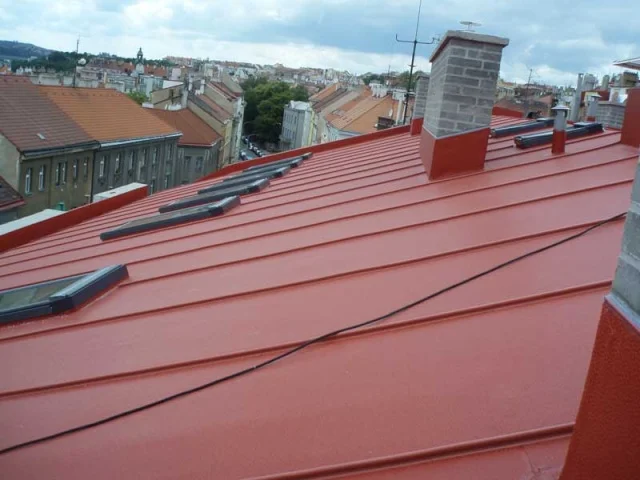 Reference střechy rodinného domu v Praze