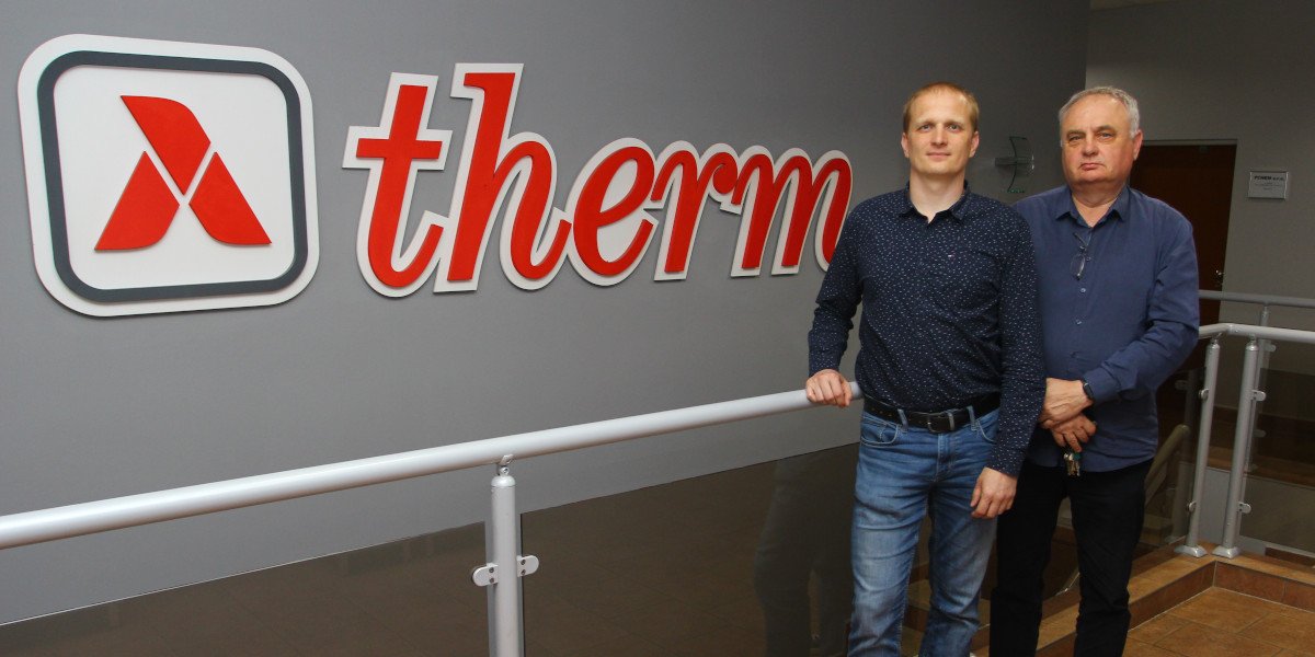 Jan Stark je zástupcem druhé generace ve firmě Therm, založené jeho otcem Miroslavem. 